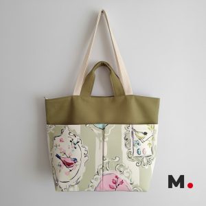 Desenli Askılı Büyük Boy Mevsimlik Kanvas Çanta